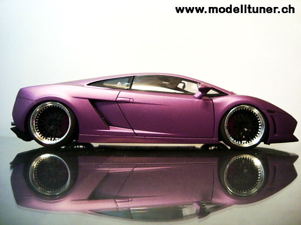 lamborghini-gallardo-tuning-lila-seitenansicht-rechts