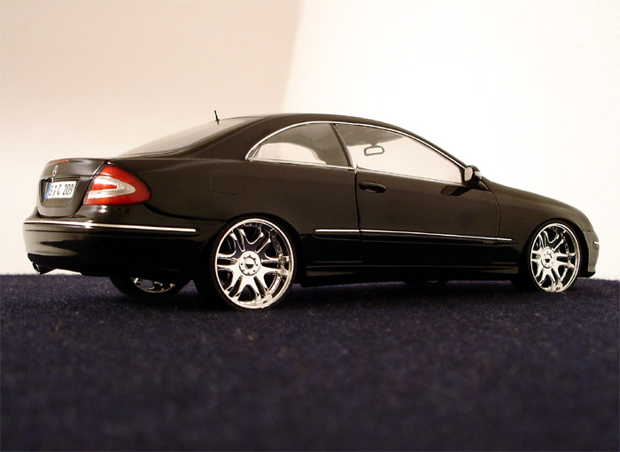 mercedes-clk-tuning-19-zoll-hinten-rechts